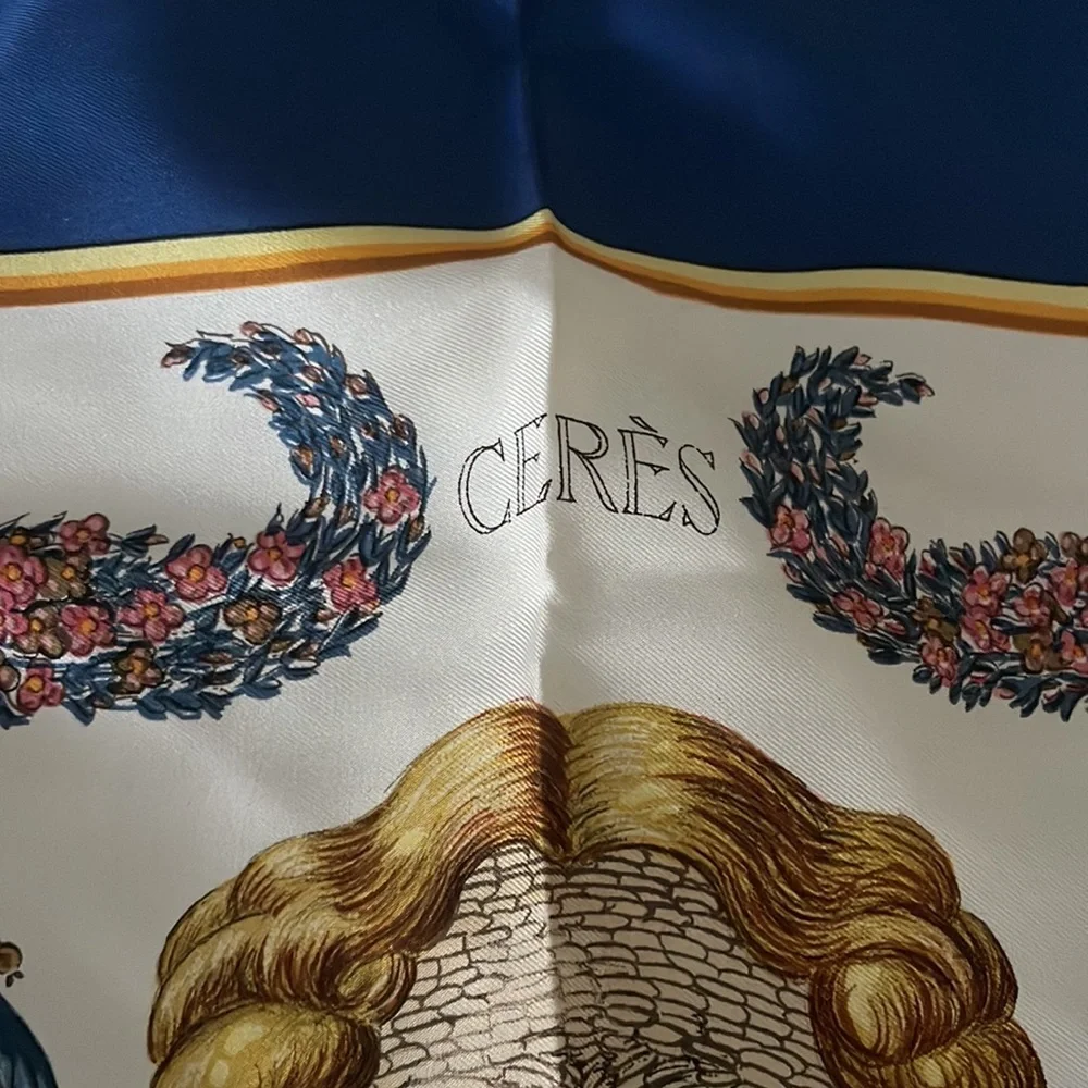 HERMÈS Ceres Silk Twill Scarf 90cm, excellent condition, worn twice. Deep Royal.